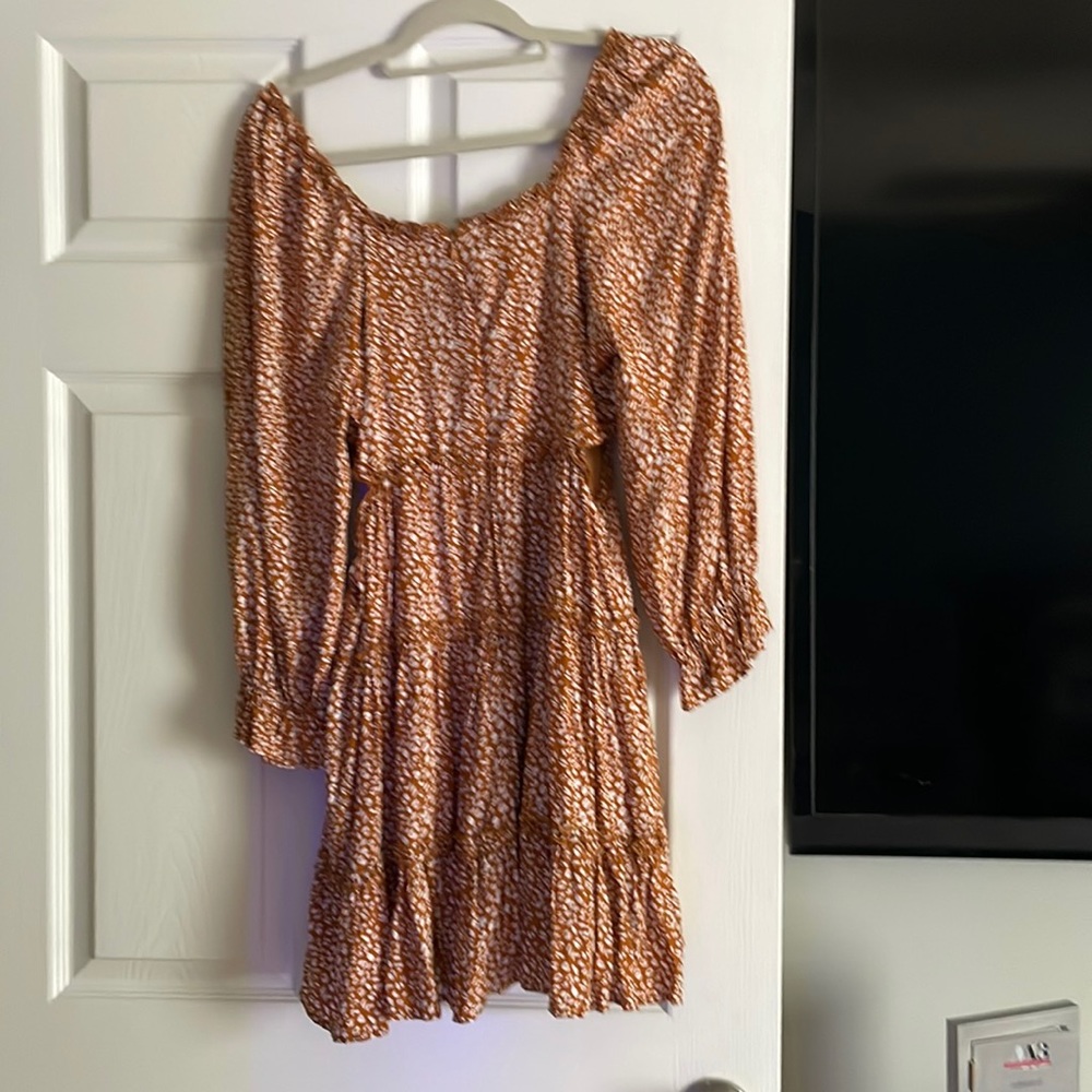 orange and white dress size M